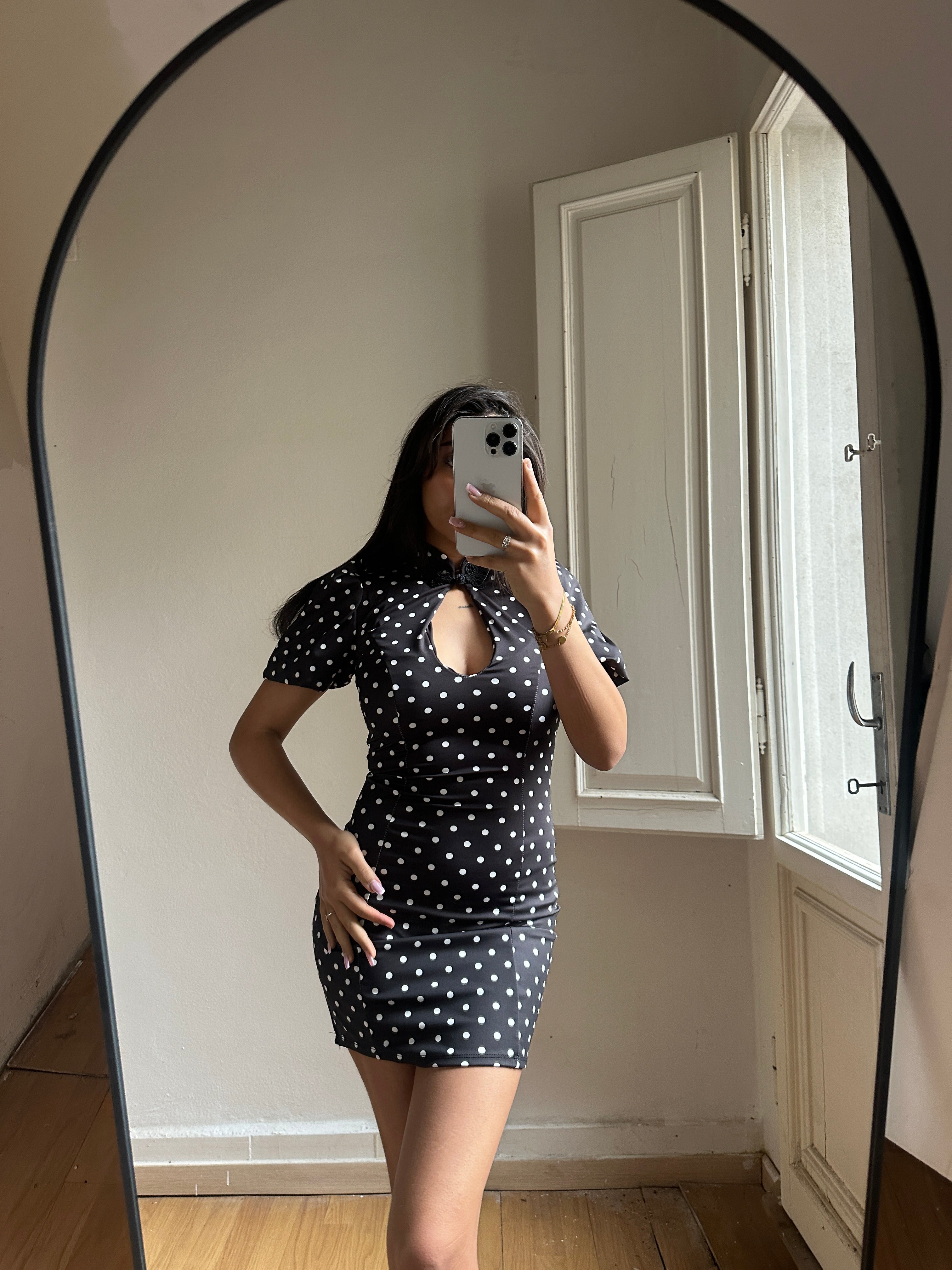 ABITO MADAME