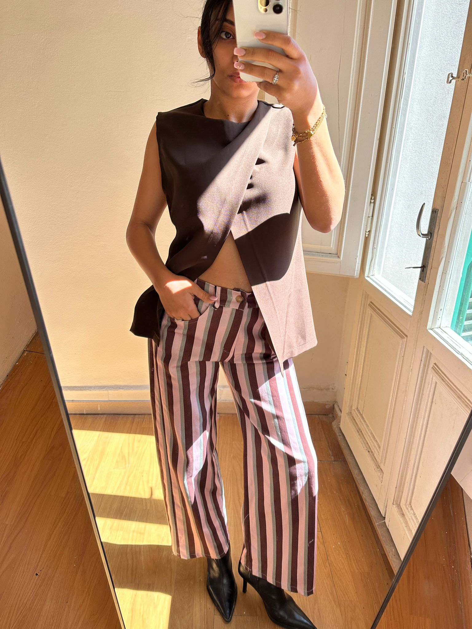 OUTFIT