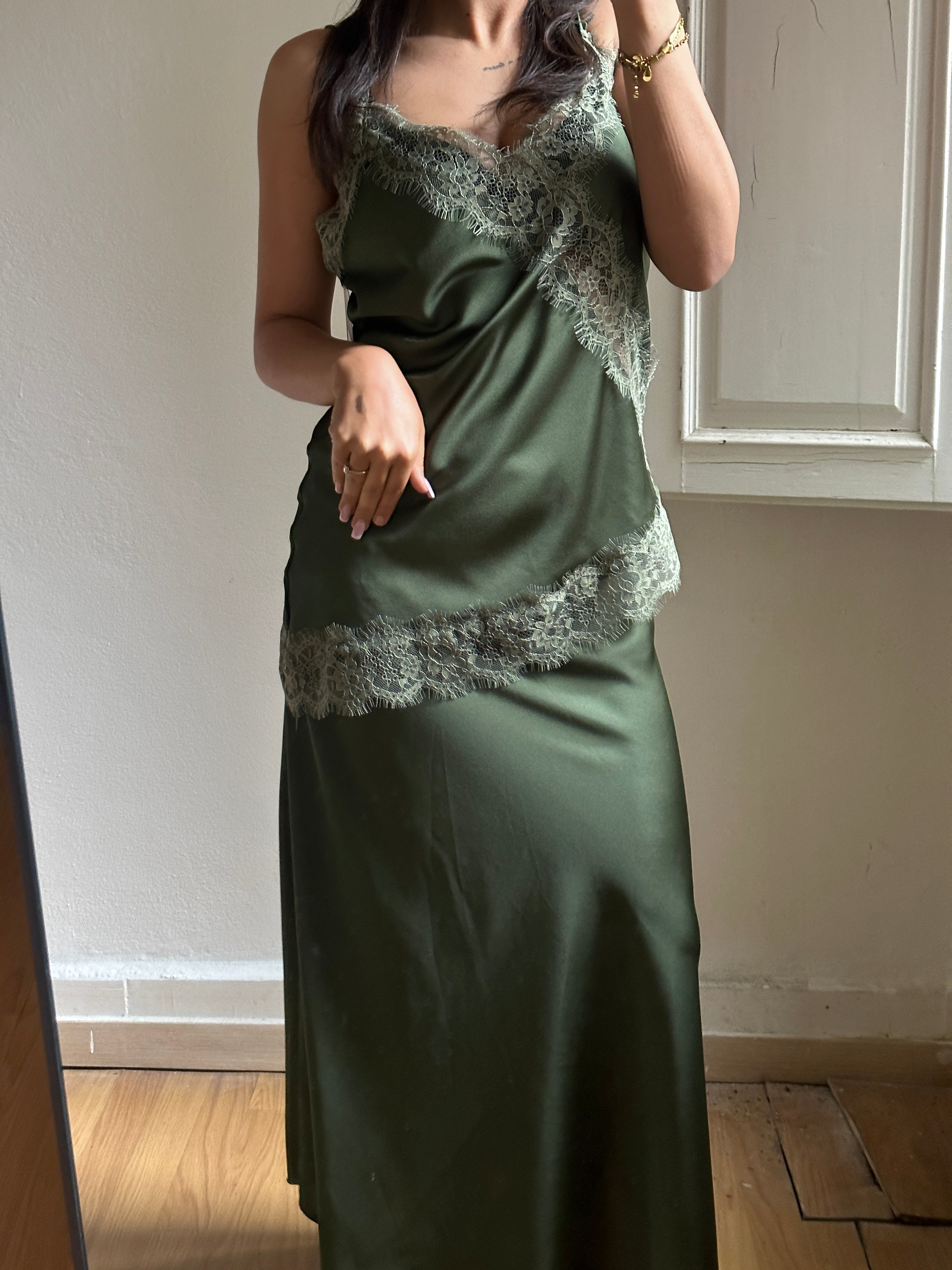 OUTFIT
