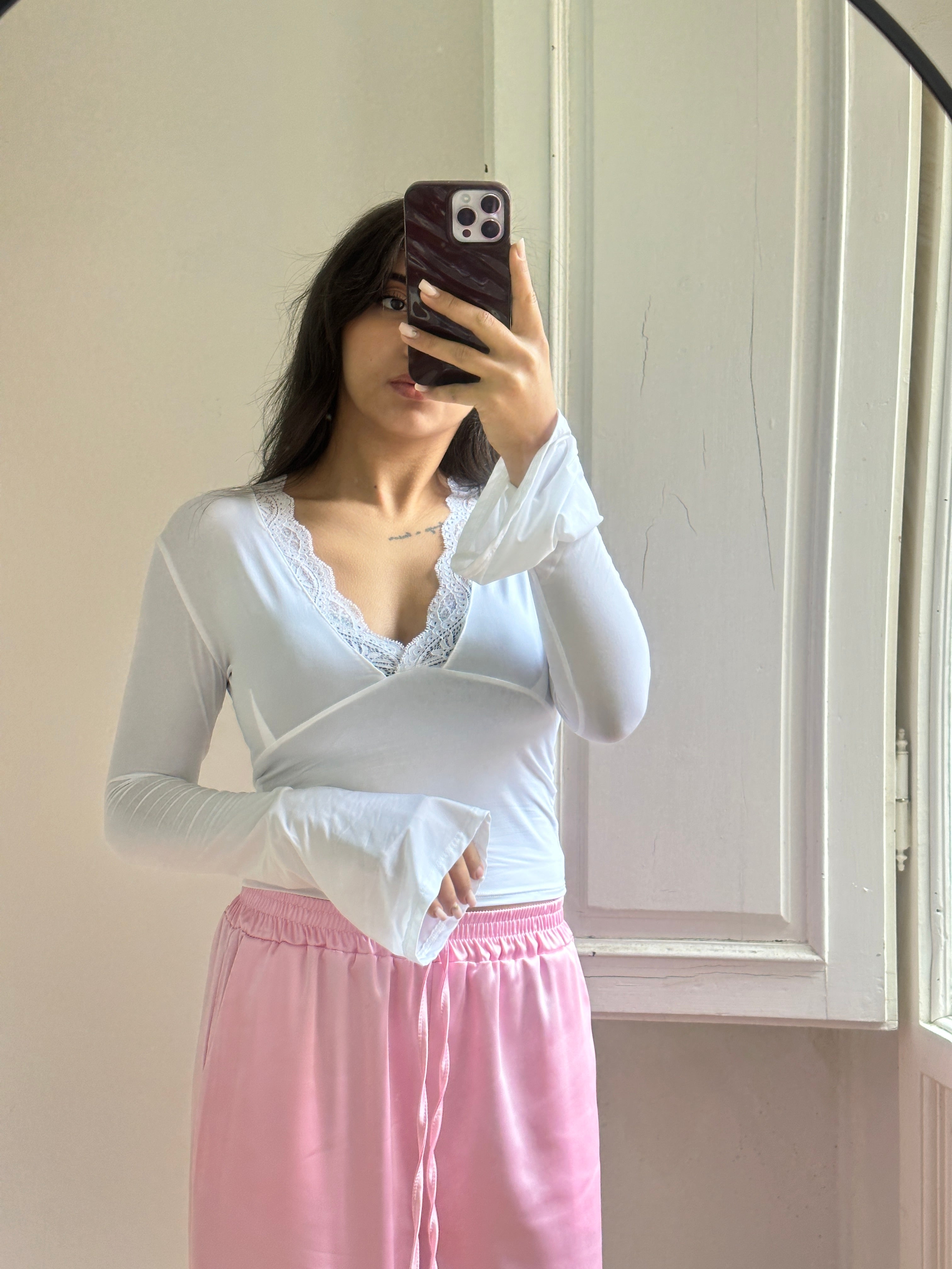 Top white