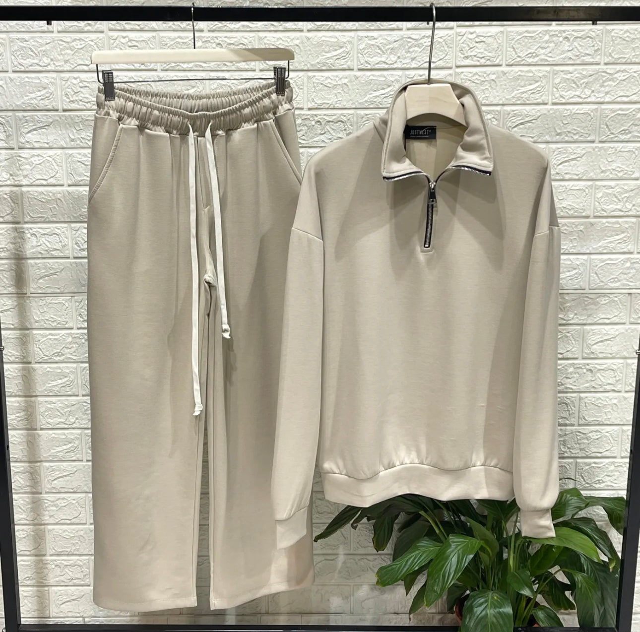 Tuta Beige